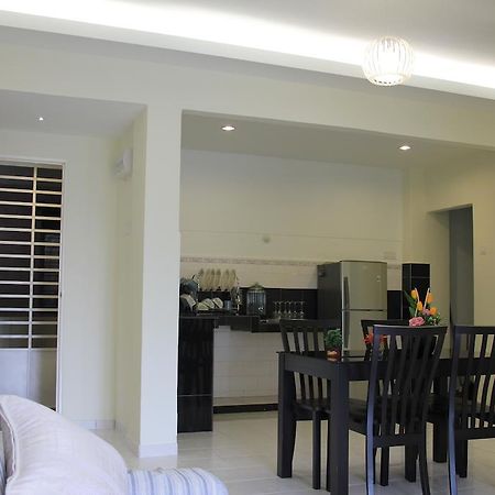 H&A Guest House Malacca Kültér fotó