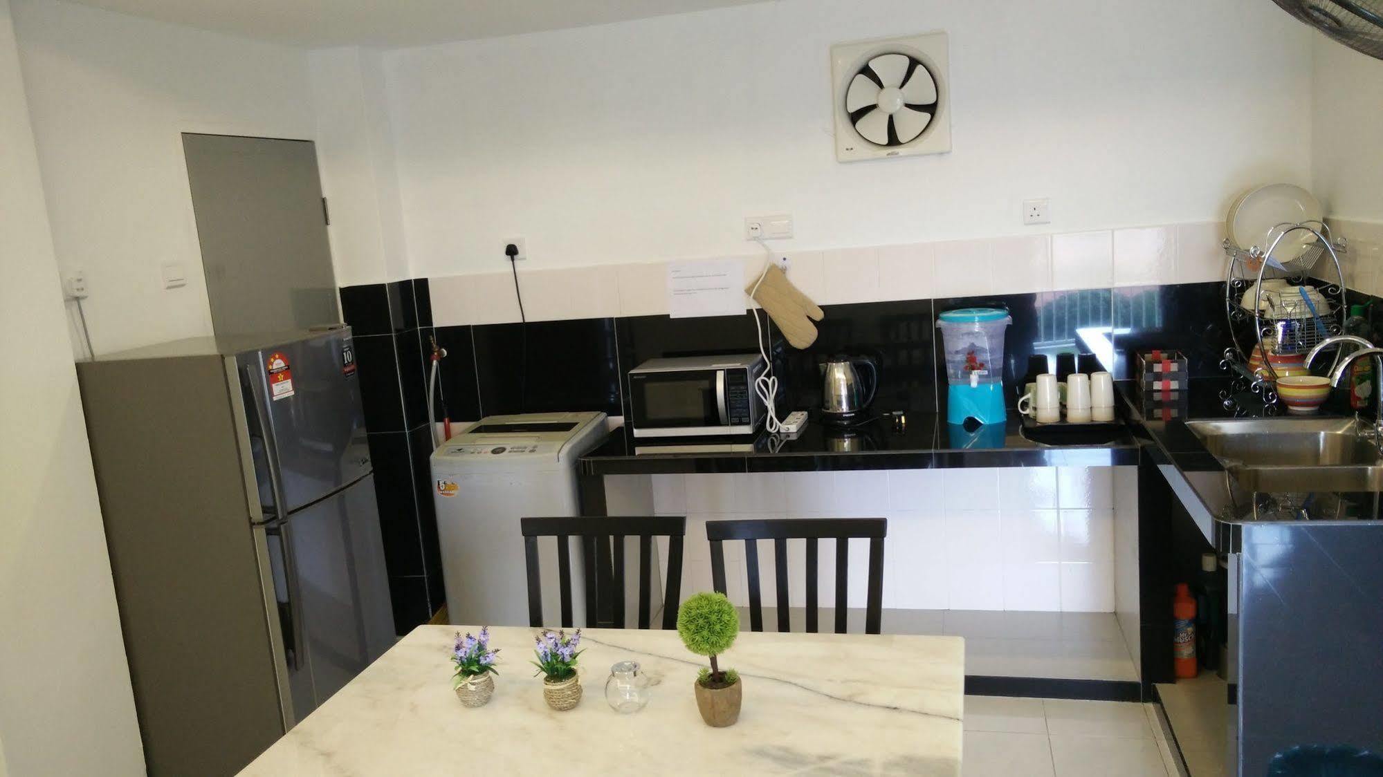 H&A Guest House Malacca Kültér fotó