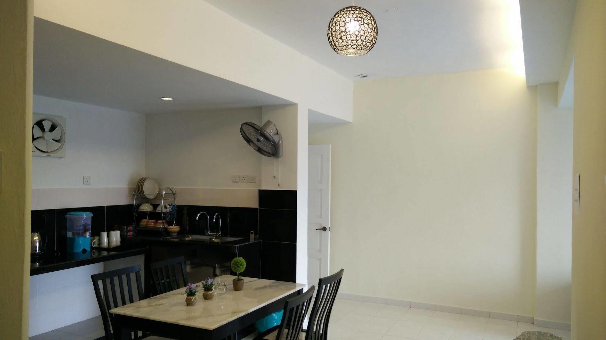 H&A Guest House Malacca Kültér fotó
