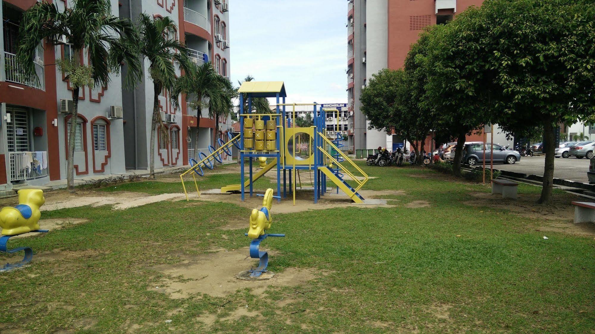H&A Guest House Malacca Kültér fotó